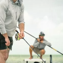 TFO Mangrove Coast Fly Rod -Hengels Winkel TFO Mangrove Coast Fly Rod TFOMANCOAST XXX tfo mangrove coast carousel lifestyle 2 1 1024x683 1